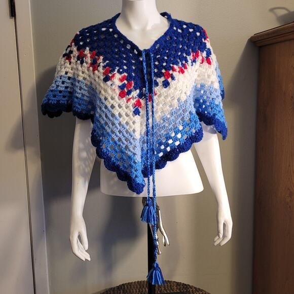 Handmade Crochet Poncho Patriotic Red White Blue Knit Tassel Festival Boho Retro - Picture 1 of 11